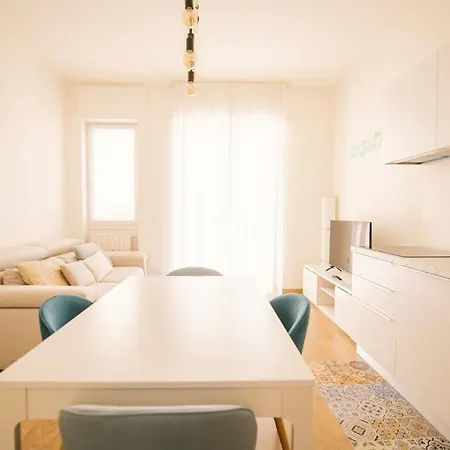 公寓 Citylife Duomo - - 13 Minutes From The Duomo 米兰